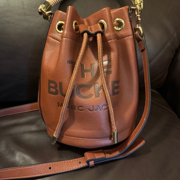 Marc Jacobs - The Bucket (small) - Picture 1 of 4